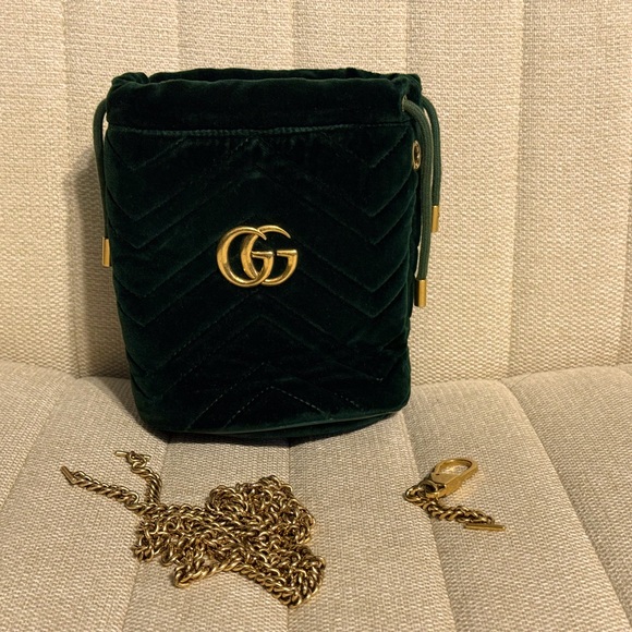 Velvet Gucci Marmont Bucket Bag - Picture 1 of 10